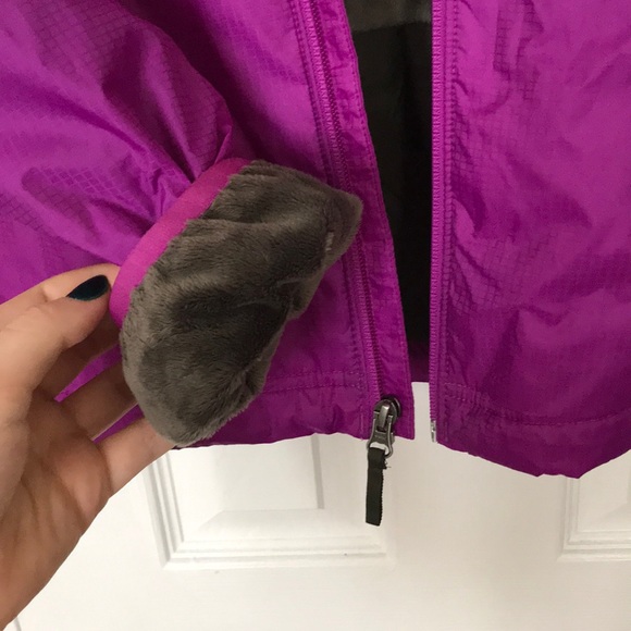 Pink North Face jacket - Picture 7 of 8